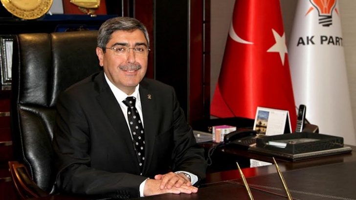    AK Parti Gaziantep İl Başkanı Mehmet Eyup Özkeçeci'den Bayram Mesajı