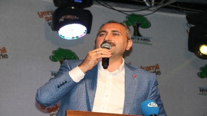 Adalet Bakanı Gül : “ AK Parti’nin alternatifi yok”
