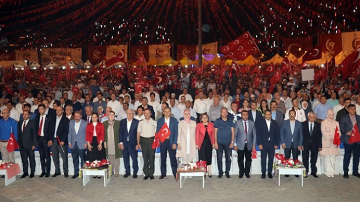 Gaziantep’te binler 15 Temmuz’u kutladı 