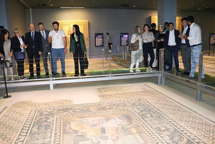 Büyükelçiler ZEUGMA müzesini gezdi 