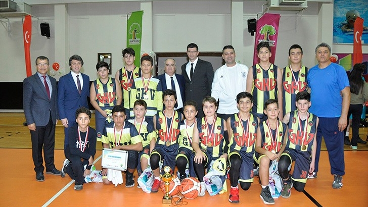 Basketbol Cumhuriyet Kupası Gaziantep Kolej Vakfı’nın 