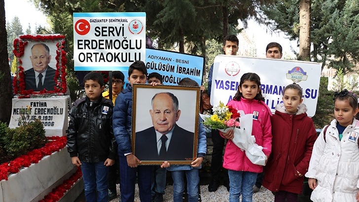 Mehmet Erdemoğlu mezarı başında anıldı