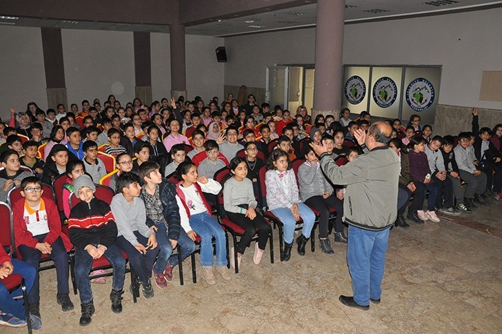 Çocuklara doğa ve hayvan sevgisi aşılandı