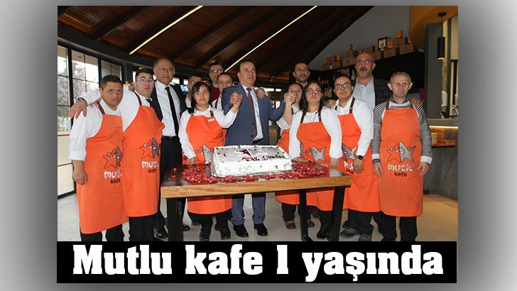 Mutlu kafe 1 yaşında 