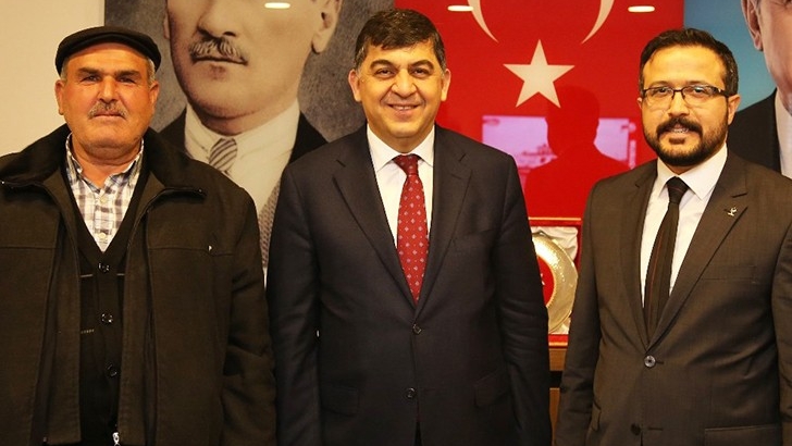 ‘Reisin ve davamızın arkasındayız’ 