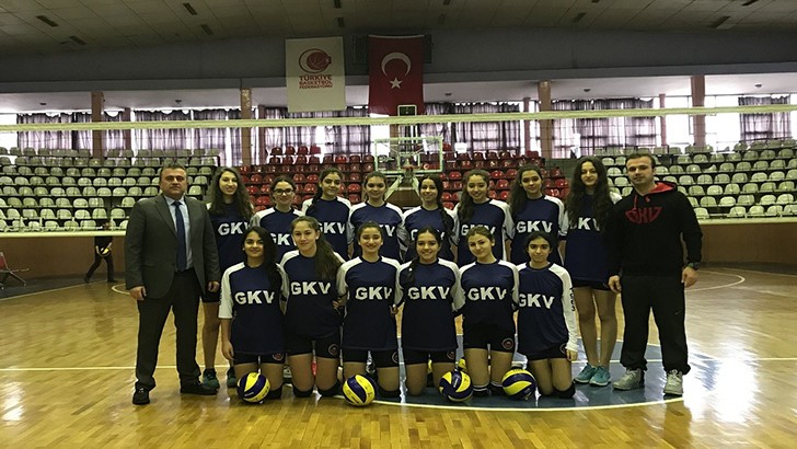 Spora, Gaziantep Kolej Vakfı İmzası