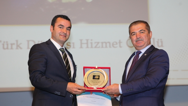 Gaziantep Büyükşehir’e Türk Dünyası Hizmet Ödülü