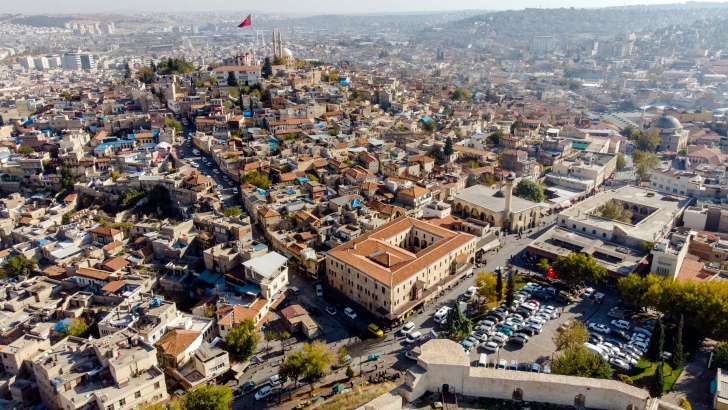 Gazikültür, “Gaziantep Gezi Rehberi” Adlı Kitabı Çıkardı