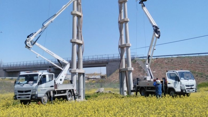 Toroslar EDAŞ Yaz Ayları İçin Hazırlıklarını Tamamladı