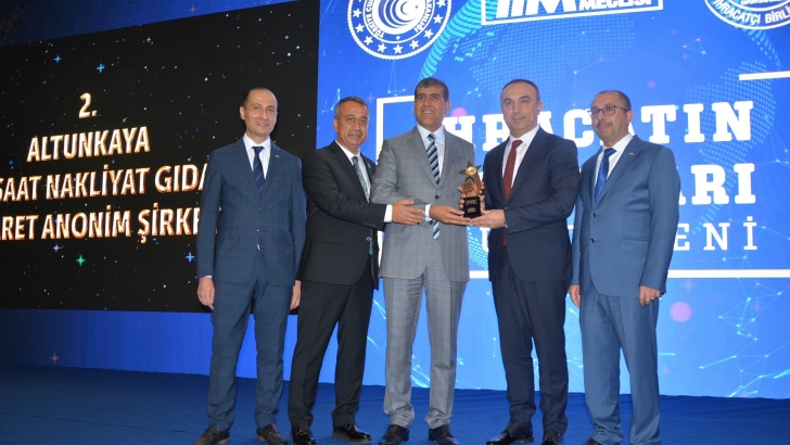 İhracatın Türkiye Şampiyonu Altunkaya’ya Bir Ödülde GAİB’ten