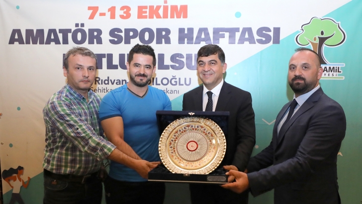 BAŞKAN FADILOĞLU SPOR CAMİASIYLA BULUŞTU