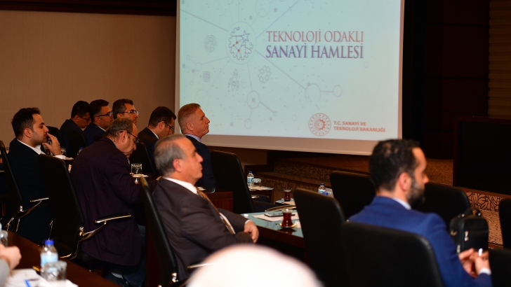 Vali Gül, “Gaziantep’in,  ithal edilen ürünleri üretebilme potansiyeli var”