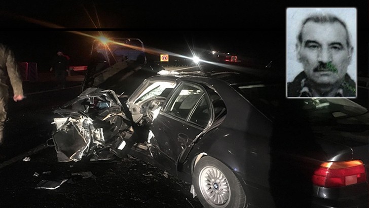 Otomobil tıra çarptı: 1 ölü, 4 yaralı