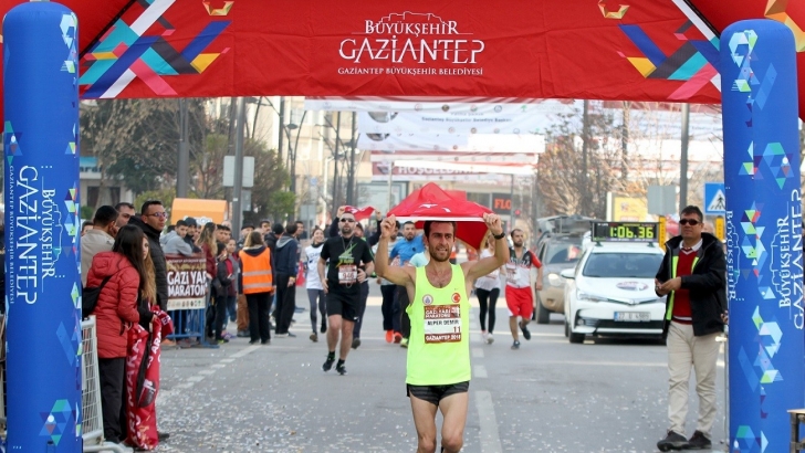 ŞEHİR, GAZİ YARI MARATONU'NA HAZIR!