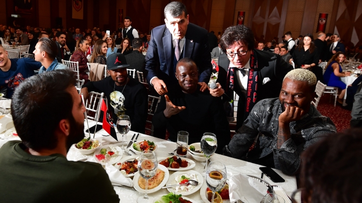 Gaziantep Futbol Kulübüne Destek Gecesi düzenlendi