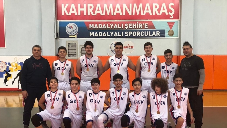 GKV Yıldız Erkek Basketbol Takımı Türkiye Yarı Finallerinde