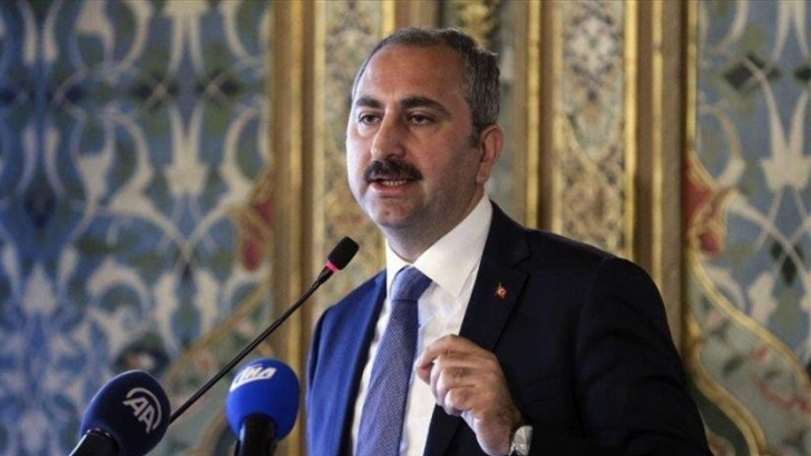 Adalet Bakanı Gül: Duruşmaları erteleyecek genel düzenleme için çalışıyoruz