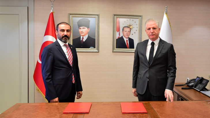 "ALKIŞLAMAK YETMEZ"