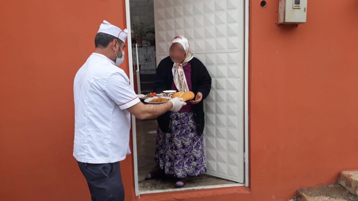 “DÜN OLDUĞU GİBİ BUGÜNDE VATANDAŞIMIZIN YANINDAYIZ”