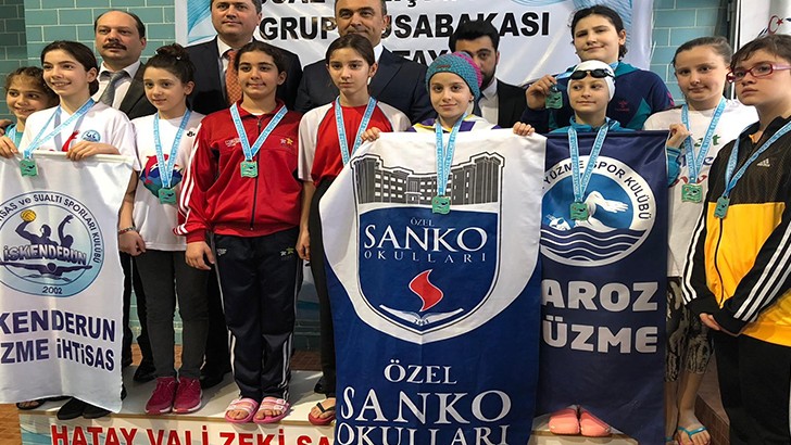 Sankolu yüzücüler Türkiye finaline gidiyor