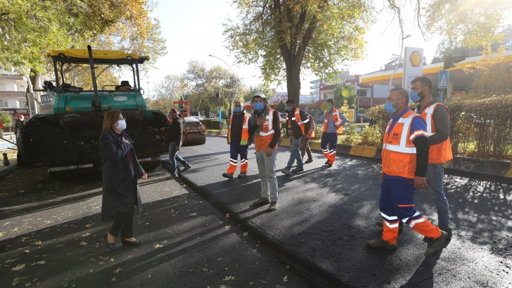 FEVZİ ÇAKMAK’IN 20 YILLIK ASFALTI YENİLENİYOR