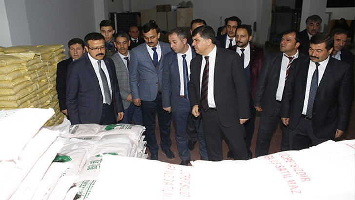 Fadıloğlu AK Parti teşkilatıyla projeleri gezdi