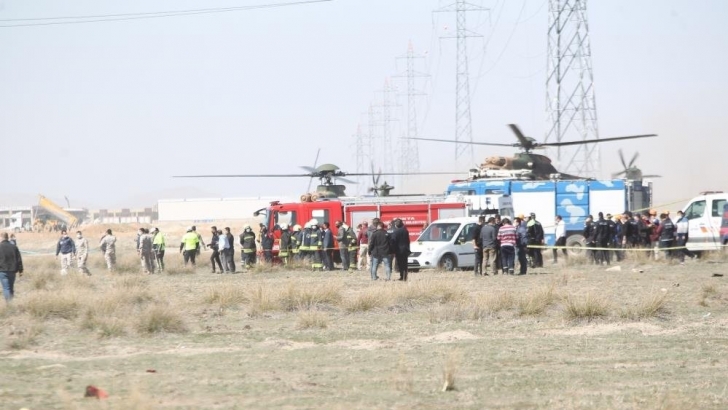 Konya’da Türk Yıldızları’na ait uçak düştü: 1 pilot şehit