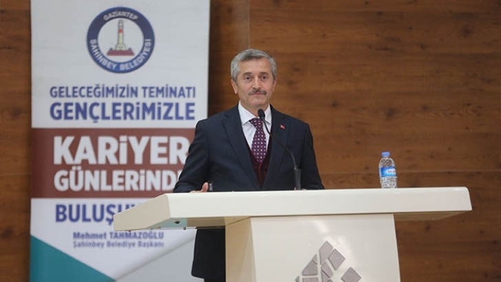 Başkan Tahmazoğlu, Öğrencilerle Kariyer Günlerinde Buluştu