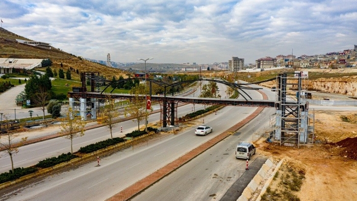 ŞAHİNBEY BELEDİYESİ’NDEN YEŞİLVADİ’YE ÜST GEÇİT